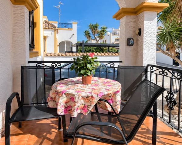 3 sovrum Radhus att hyra i Desamparados - Hurchillo - Torremendo, Orihuela med pool garage - 1 350 € (Ref: 10166005)