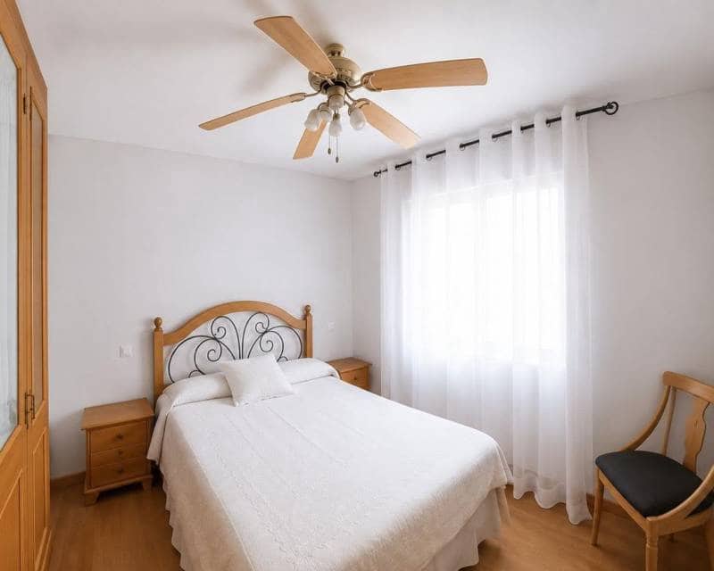 4 bedroom Terraced Villa for rent in Aguas Nuevas with pool garage - € 1,170 (Ref: 10167880)