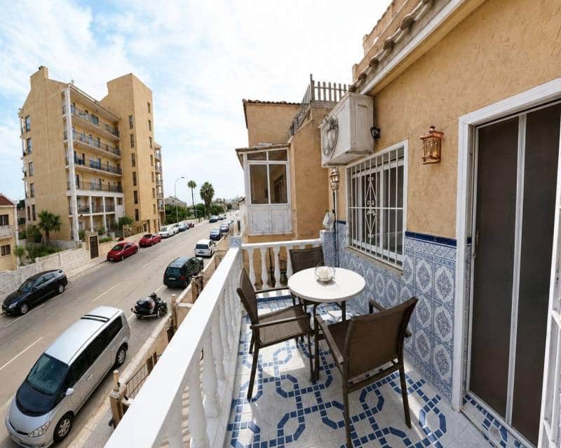 4 bedroom Terraced Villa for rent in Aguas Nuevas with pool garage - € 1,170 (Ref: 10167880)