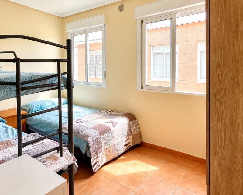 4 bedroom Terraced Villa for holiday rental in Aguas Nuevas with pool garage - € 1,200 (Ref: 10167941)