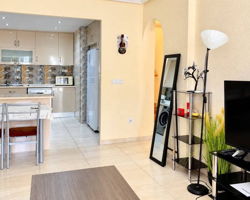 4 bedroom Terraced Villa for holiday rental in Aguas Nuevas with pool garage - € 1,200 (Ref: 10167941)