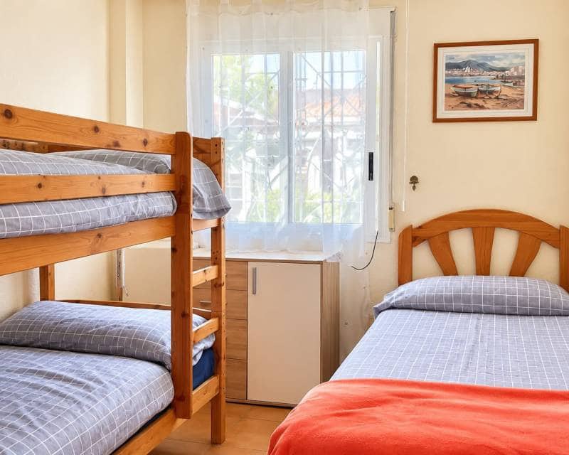 4 bedroom Terraced Villa for holiday rental in Aguas Nuevas with pool garage - € 1,200 (Ref: 10167941)