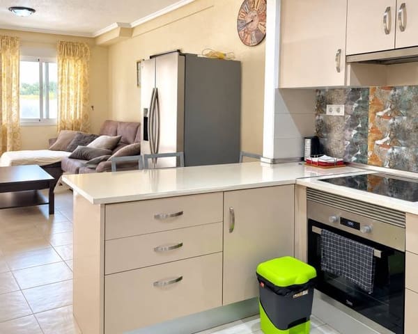 4 bedroom Terraced Villa for holiday rental in Aguas Nuevas, Torrevieja with pool garage - € 1,200 (Ref: 10167941)