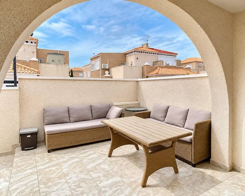 4 bedroom Terraced Villa for holiday rental in Aguas Nuevas with pool garage - € 1,200 (Ref: 10167941)