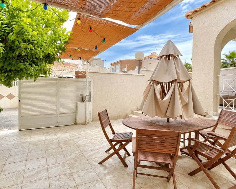 4 bedroom Terraced Villa for holiday rental in Aguas Nuevas with pool garage - € 1,200 (Ref: 10167941)