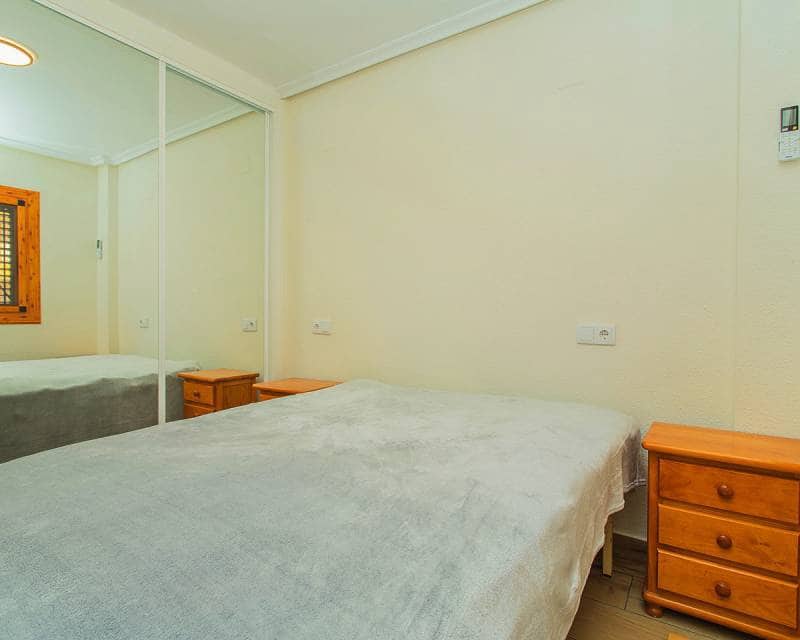2 sypialnia Apartament do wynajęcia w La Mata z basenem garażem - 1 350 € (Ref: 10170410)