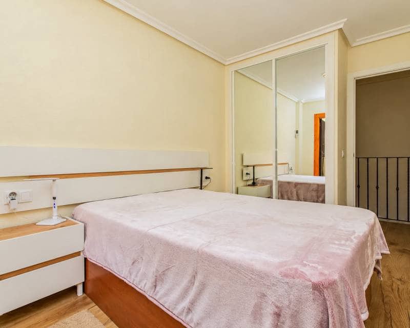 2 sypialnia Apartament do wynajęcia w La Mata z basenem garażem - 1 350 € (Ref: 10170410)