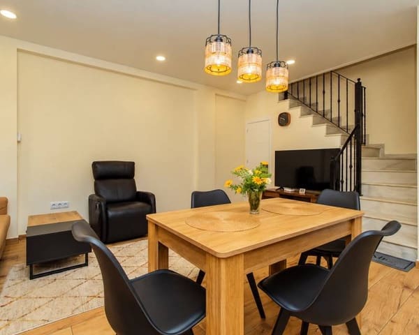 2 sypialnia Apartament do wynajęcia w Los Europeos, Torrevieja z basenem garażem - 1 350 € (Ref: 10170410)