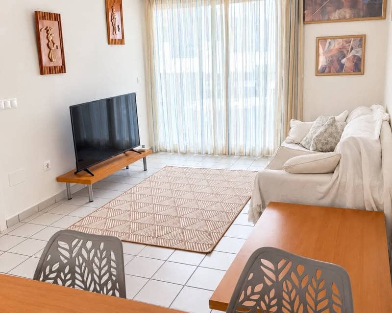 2 sovrum Lägenhet för semesterbostäder i Orihuela Costa med pool garage - 1 000 € (Ref: 10170411)