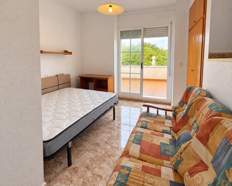 4 soverom Villa til salgs i Pilar de la Horadada med svømmebasseng garasje - € 1 400 (Ref: 10172416)