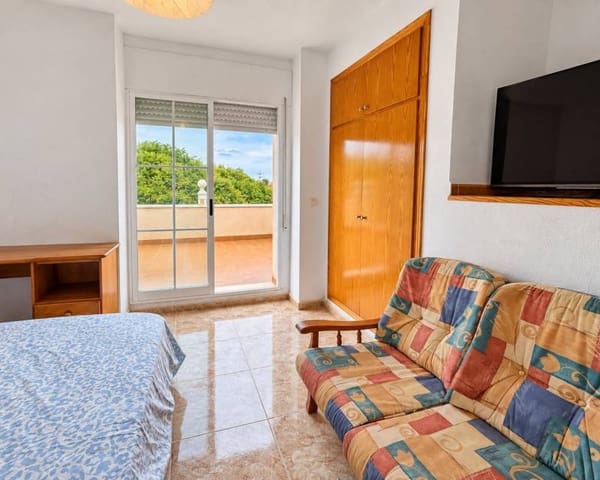   4 soveværelse   ferieVilla i Torre de la Horadada, Pilar de la Horadada med   swimmingpool  garage  - € 1.400 (Ref: 10172416)