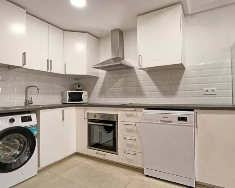 Apartamento Playa de 2 habitaciones en Santa Pola en alquiler - 950 € (Ref: 10172417)