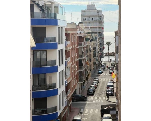 2 soverom Penthouse til leie i Centro, Torrevieja - € 900 (Ref: 10172810)