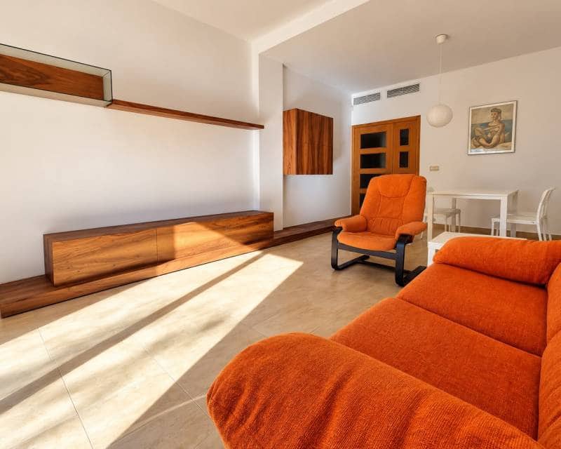 3 sypialnia Apartament do wynajęcia w Orihuela z garażem - 1 000 € (Ref: 10174821)