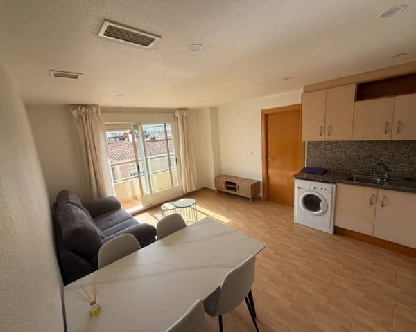 Apartamento de 2 habitaciones en Ciudad Quesada, Rojales en alquiler con piscina - 700 € (Ref: 10174840)