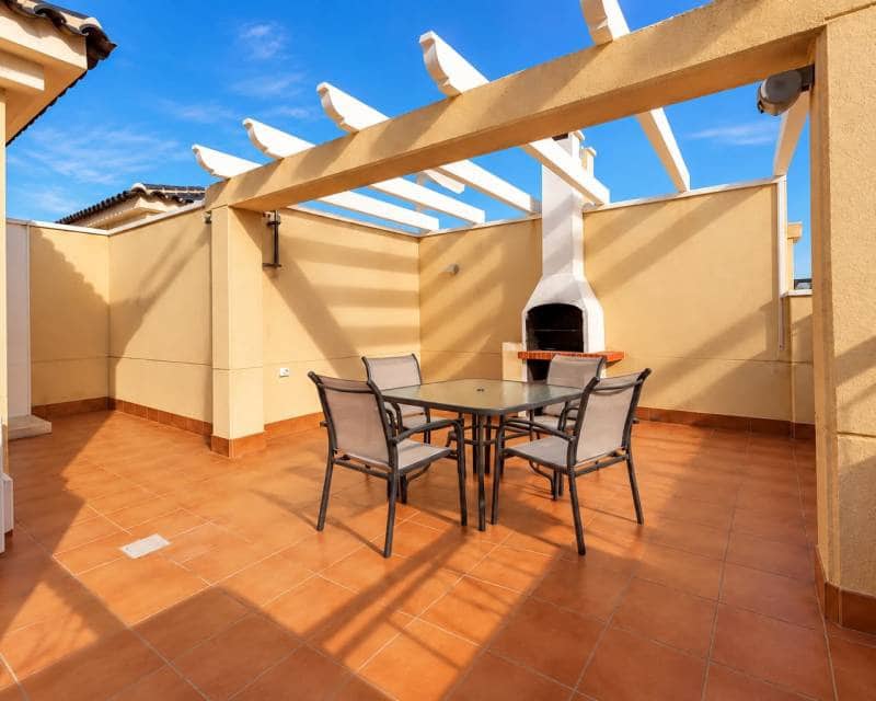 2 quarto Moradia para arrendar em Pilar de la Horadada com piscina garagem - 1 500 € (Ref: 10183044)