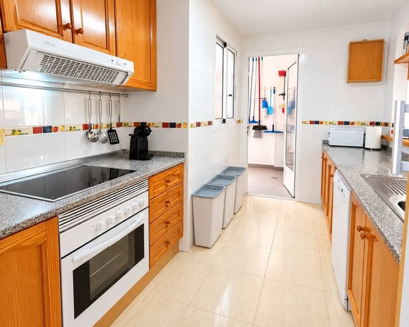 2 quarto Moradia para arrendar em Pilar de la Horadada com piscina garagem - 1 500 € (Ref: 10183044)