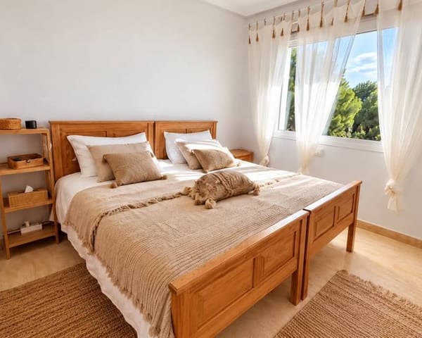 2 quarto Moradia para arrendar em Mil Palmeras, Pilar de la Horadada com piscina garagem - 1 500 € (Ref: 10183044)