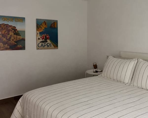 3 bedroom Apartment for rent in Centro ciudad, Javea / Xàbia - € 1,100 (Ref: 10185863)