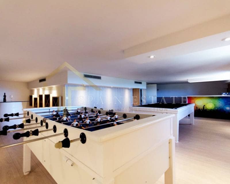 3 soveværelse Villa til salg i Campoamor med swimmingpool - € 1.050.000 (Ref: 4890008)