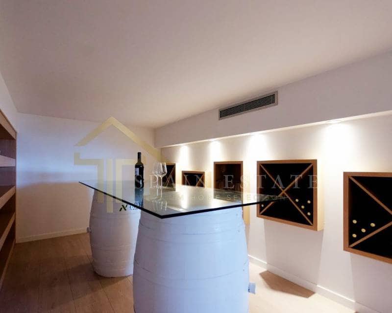 3 soveværelse Villa til salg i Campoamor med swimmingpool - € 1.050.000 (Ref: 4890008)