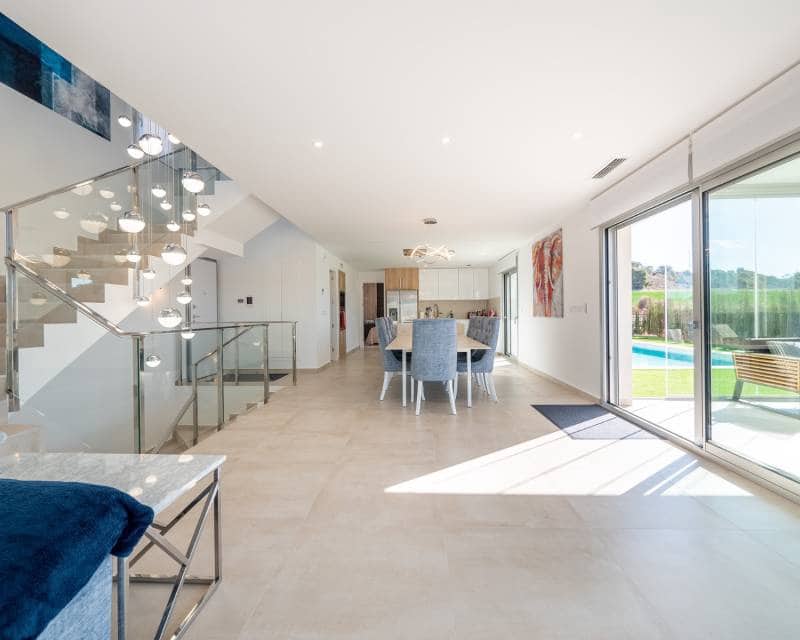 4 Zimmer Villa zu verkaufen in Algorfa mit Pool - 679.000 € (Ref: 6044736)