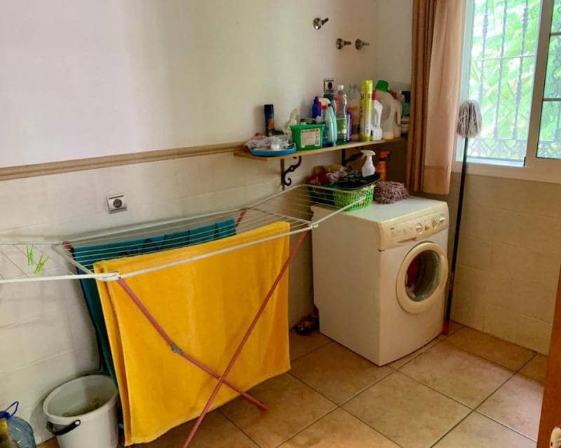 4 soveværelse Villa til leje i Playa Flamenca med swimmingpool garage - € 1.650 (Ref: 6322934)