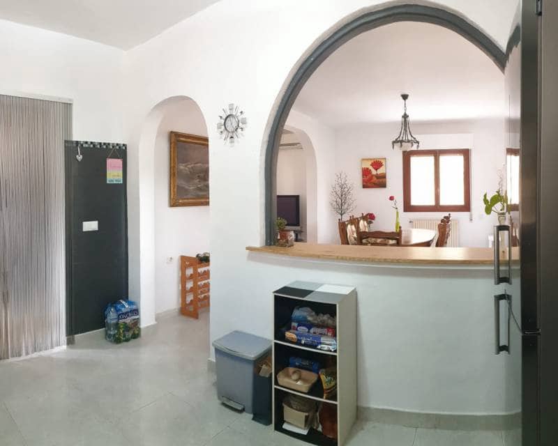 6 bedroom Villa for sale in Orihuela Costa with pool - € 450,000 (Ref: 6332858)