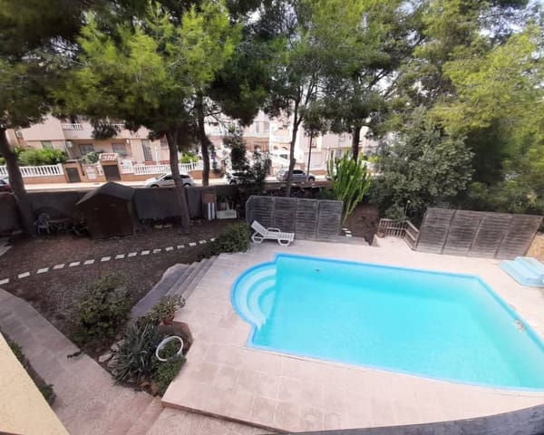 6 bedroom Villa for sale in Las Filipinas with pool - € 450,000 (Ref: 6332858)