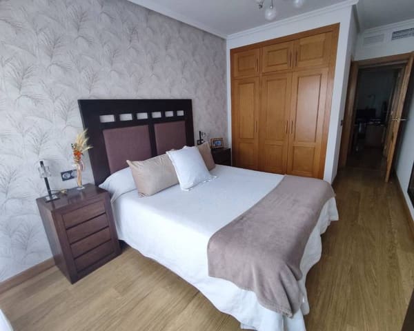 4 slaapkamer Appartement te koop in Centro, Torrevieja met garage - € 360.000 (Ref: 6347762)