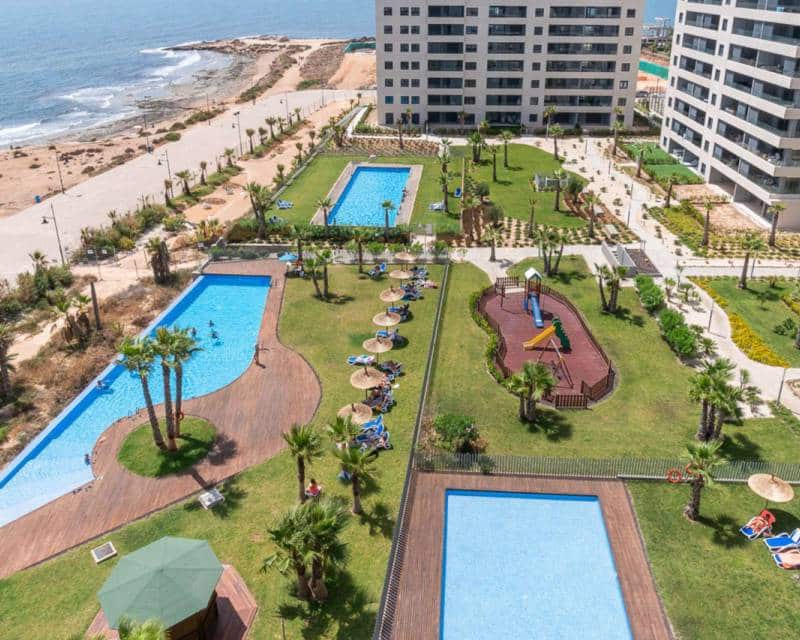 2 sovrum Strandlägenhet att hyra i Orihuela Costa med pool garage - 1 650 € (Ref: 6867187)
