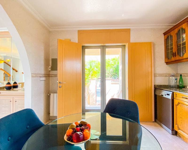 4 soveværelse Villa til salg i Ciudad Quesada med swimmingpool garage - € 840.000 (Ref: 6904379)