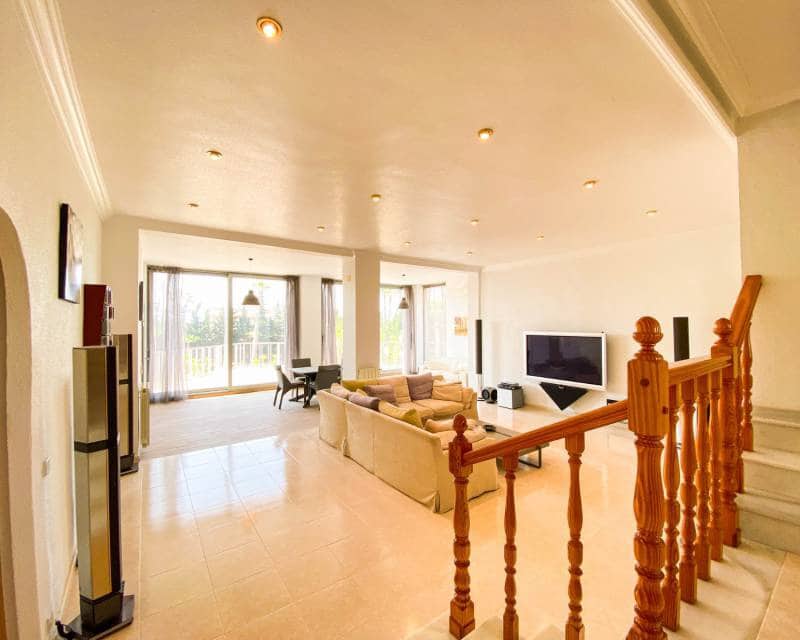 4 soveværelse Villa til salg i Ciudad Quesada med swimmingpool garage - € 840.000 (Ref: 6904379)