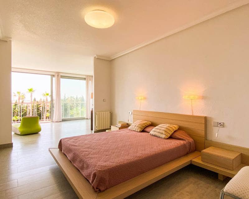 4 soveværelse Villa til salg i Ciudad Quesada med swimmingpool garage - € 840.000 (Ref: 6904379)