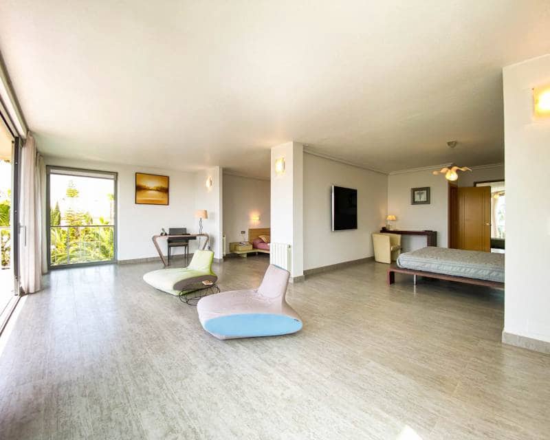 4 soveværelse Villa til salg i Ciudad Quesada med swimmingpool garage - € 840.000 (Ref: 6904379)