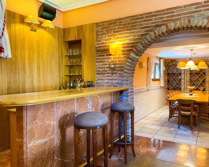 4 soveværelse Villa til salg i Ciudad Quesada med swimmingpool garage - € 840.000 (Ref: 6904379)