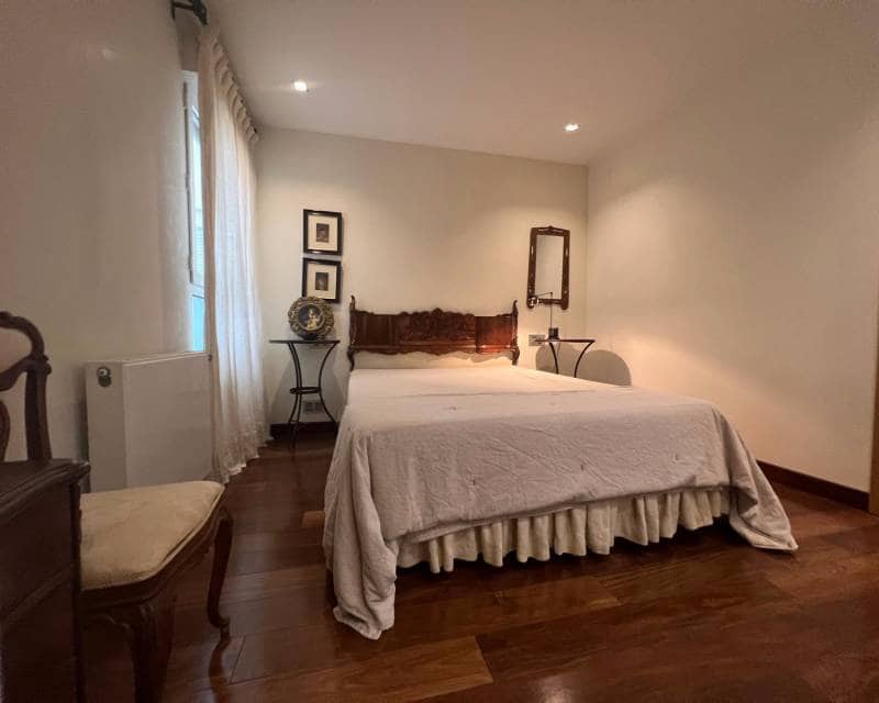 2 quarto Apartamento para arrendar em Torrevieja com garagem - 1 200 € (Ref: 6999516)