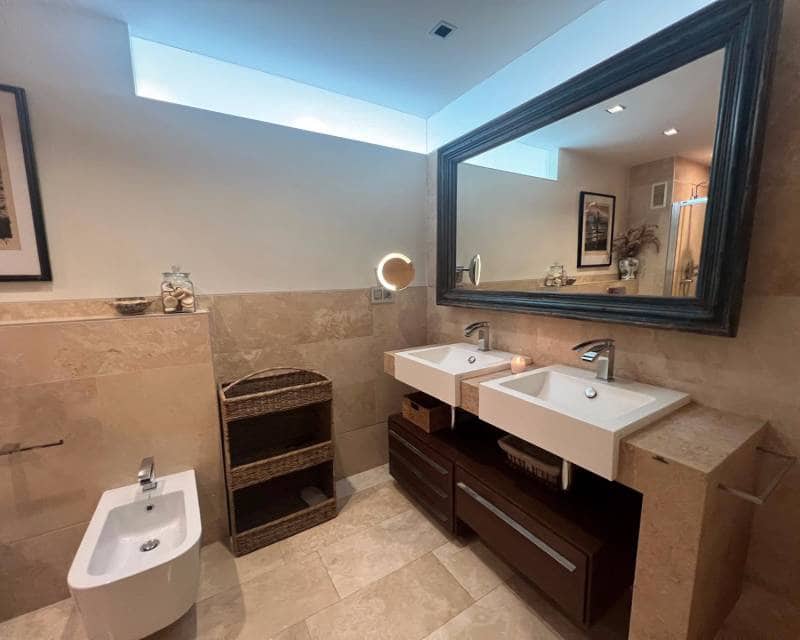 2 quarto Apartamento para arrendar em Torrevieja com garagem - 1 200 € (Ref: 6999516)