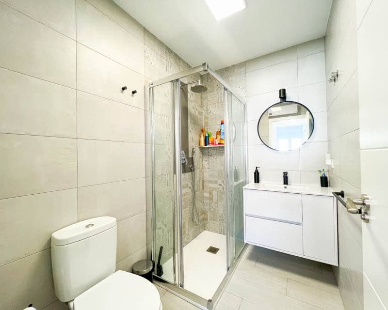 3 bedroom Villa for rent in Torrevieja with pool garage - € 1,800 (Ref: 7283435)