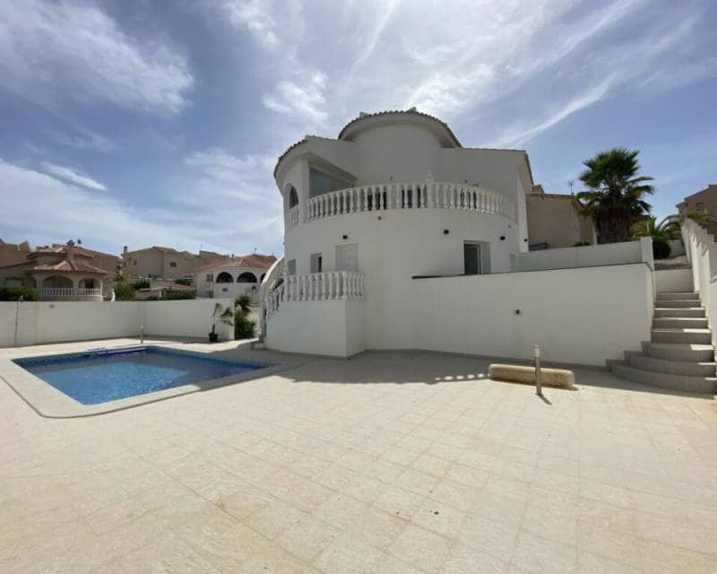 4 bedroom Villa for rent in Ciudad Quesada, Rojales with pool garage
