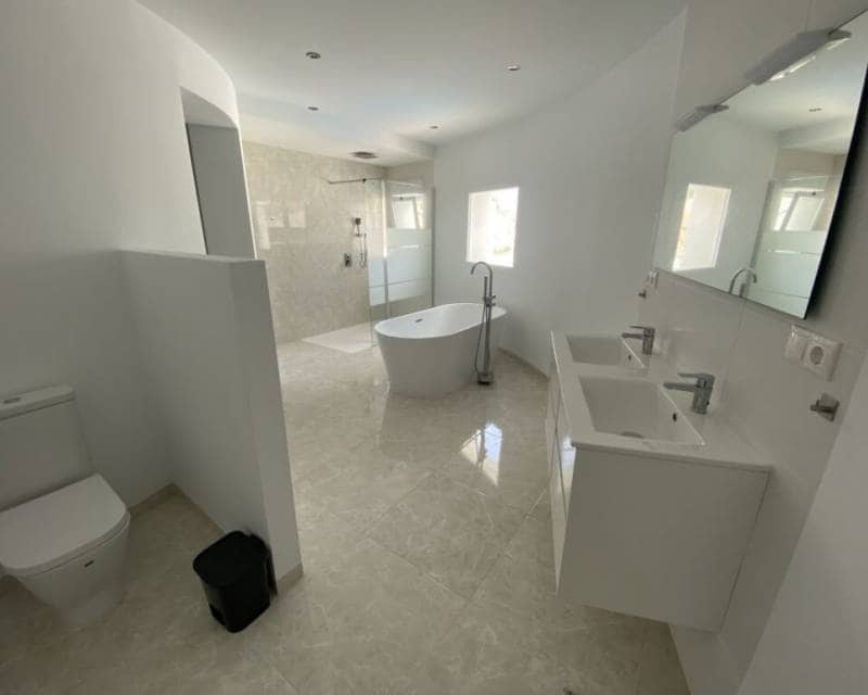 4 bedroom Villa for rent in Ciudad Quesada, Rojales with pool garage