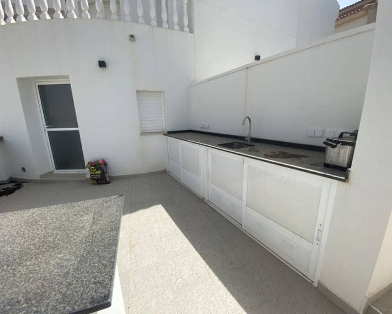 4 bedroom Villa for rent in Ciudad Quesada, Rojales with pool garage