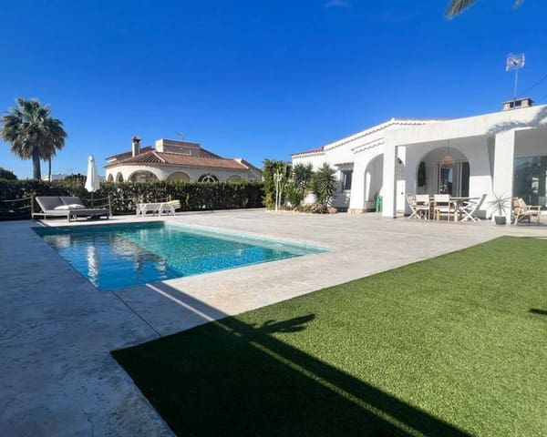 3 bedroom Villa for rent in El Chaparral - La Siesta - La Torreta, Torrevieja with pool garage - € 2,000 (Ref: 7587269)