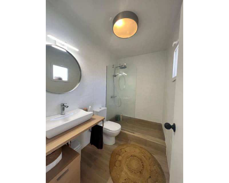 3 soveværelse Villa til leje i Torrevieja med swimmingpool garage - € 2.000 (Ref: 7587269)