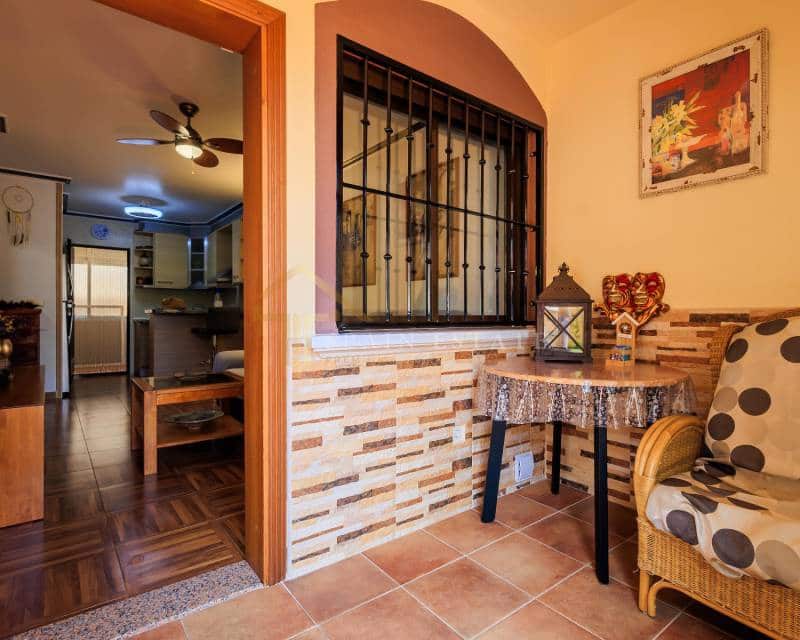 2 chambre Bungalow à vendre à Torrevieja avec piscine garage - 210 000 € (Ref: 7663873)