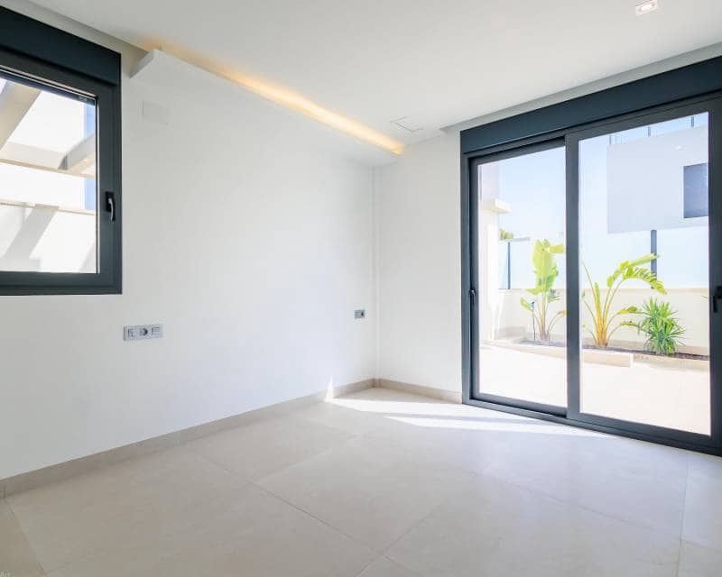 3 chambre Villa/Maison à vendre à Los Balcones avec piscine - 650 000 € (Ref: 7690796)