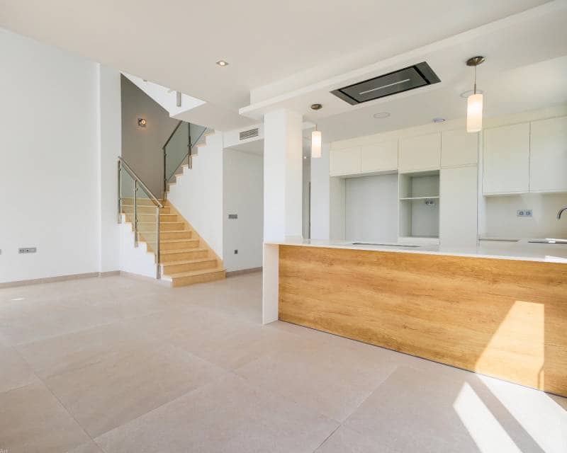 3 chambre Villa/Maison à vendre à Los Balcones avec piscine - 650 000 € (Ref: 7690796)