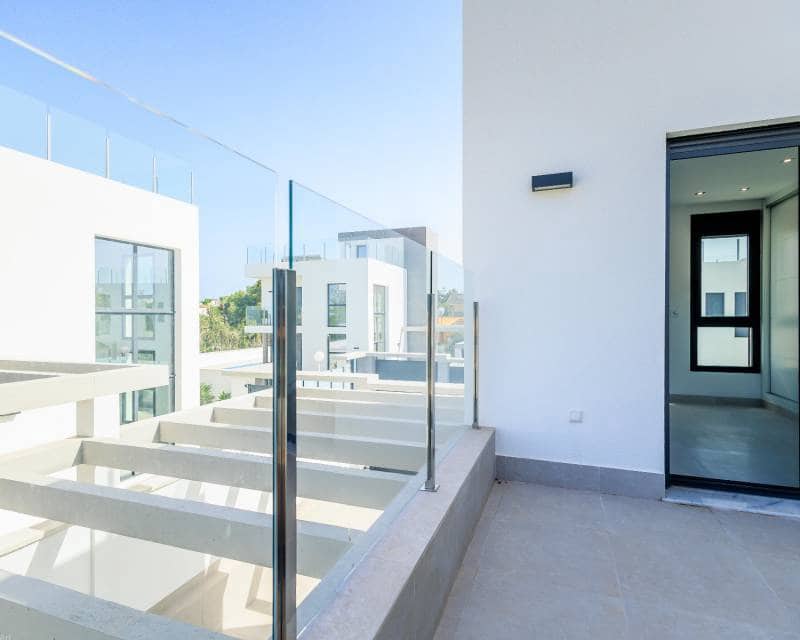 3 chambre Villa/Maison à vendre à Los Balcones avec piscine - 650 000 € (Ref: 7690796)