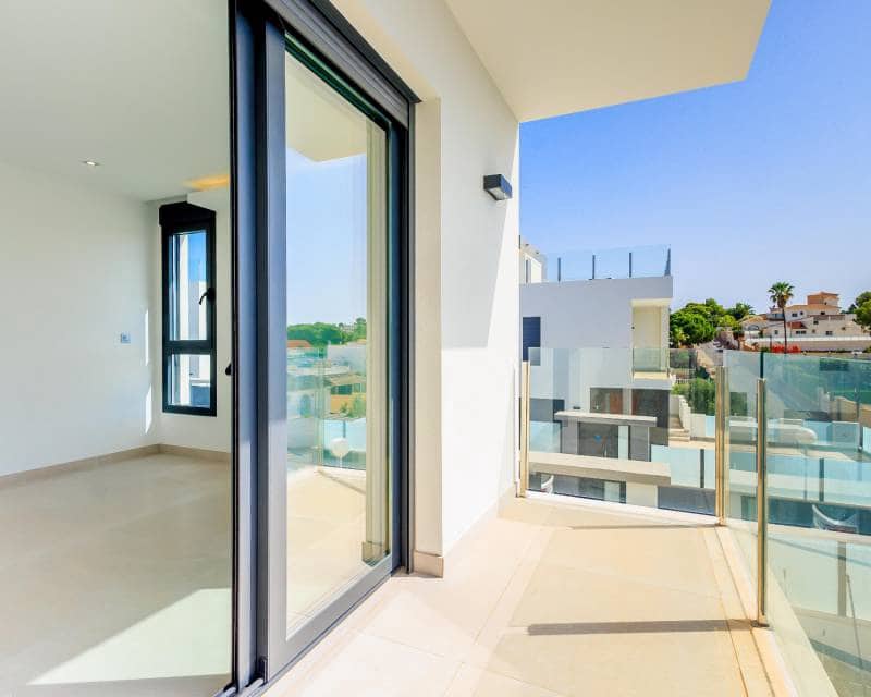 3 chambre Villa/Maison à vendre à Los Balcones avec piscine - 650 000 € (Ref: 7690796)