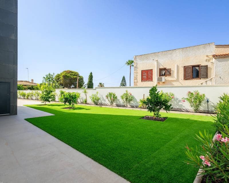 3 chambre Villa/Maison à vendre à Los Balcones avec piscine - 650 000 € (Ref: 7690796)